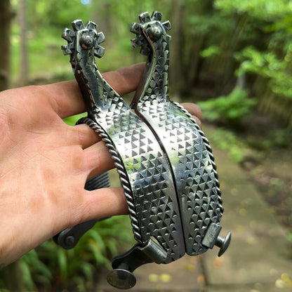 One-Piece Rasp Spurs with Rope Accent